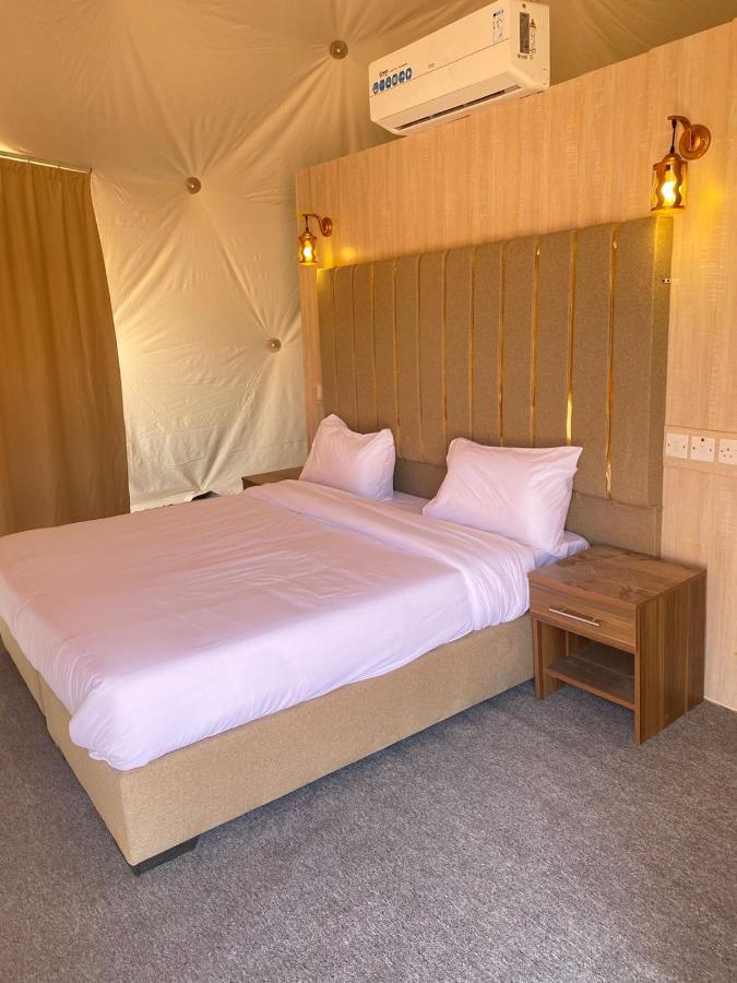 Tamim Luxury Wadi Rum Camp Buitenkant foto