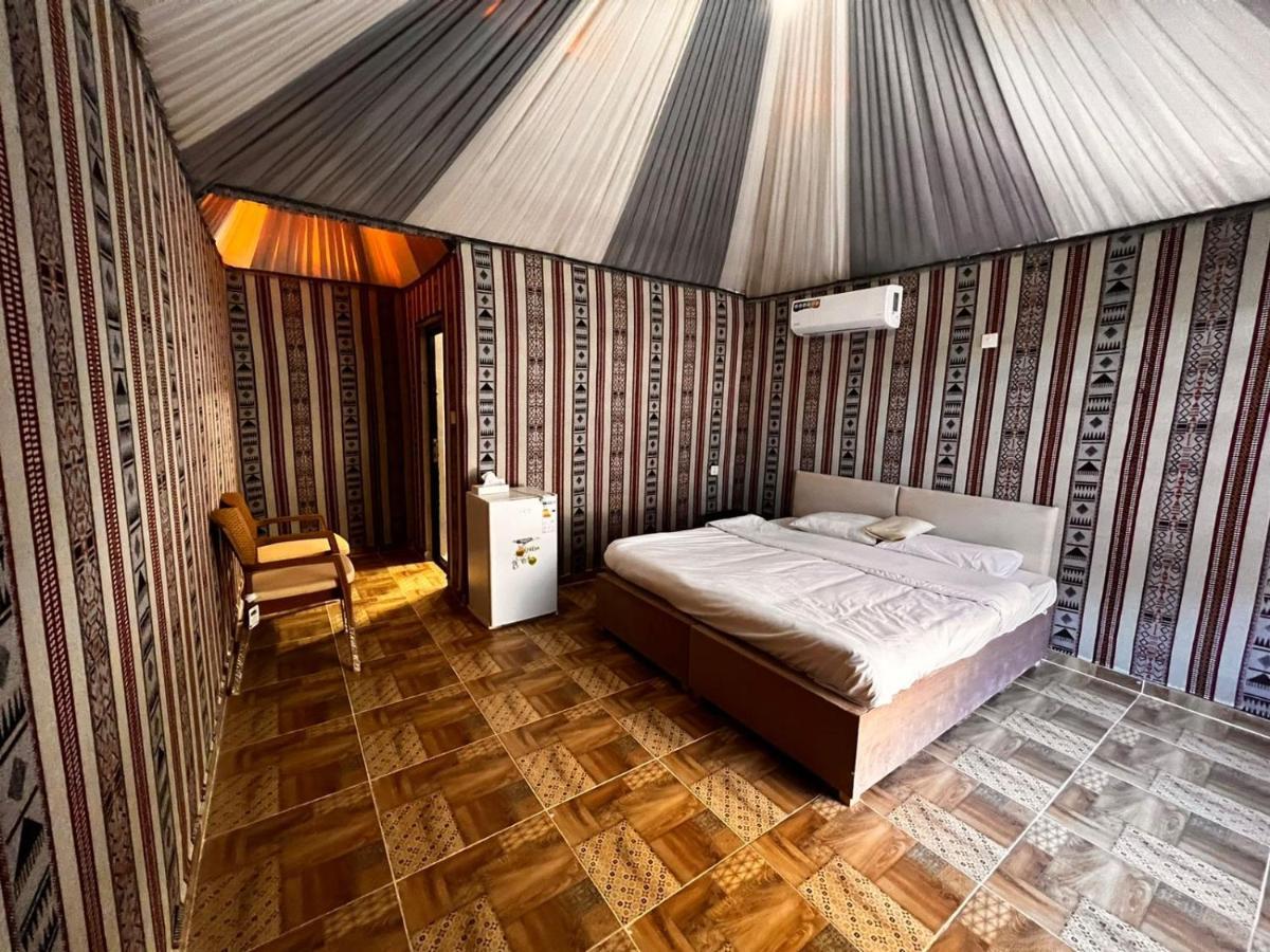 Tamim Luxury Wadi Rum Camp Buitenkant foto