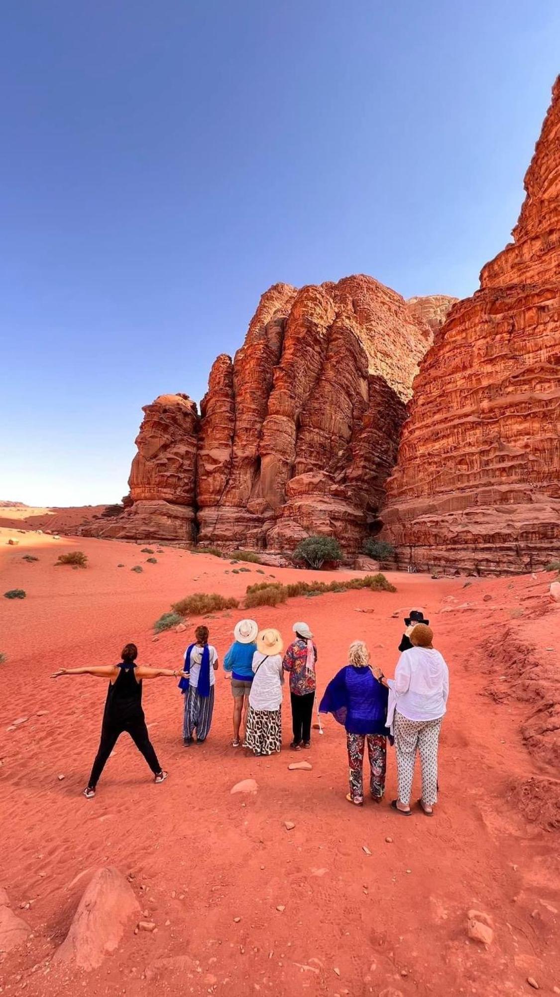 Tamim Luxury Wadi Rum Camp Buitenkant foto