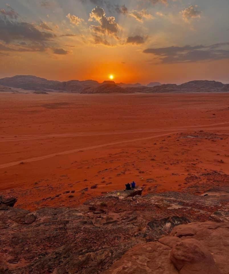 Tamim Luxury Wadi Rum Camp Buitenkant foto